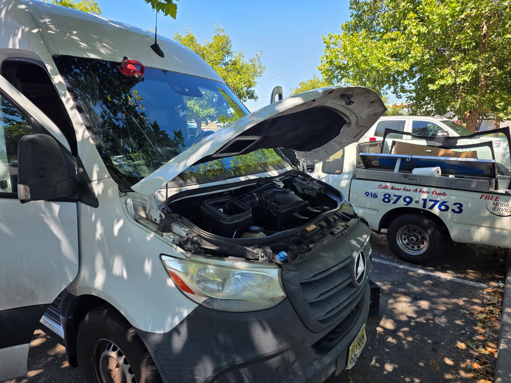 Mercedes Sprinter van windshield install